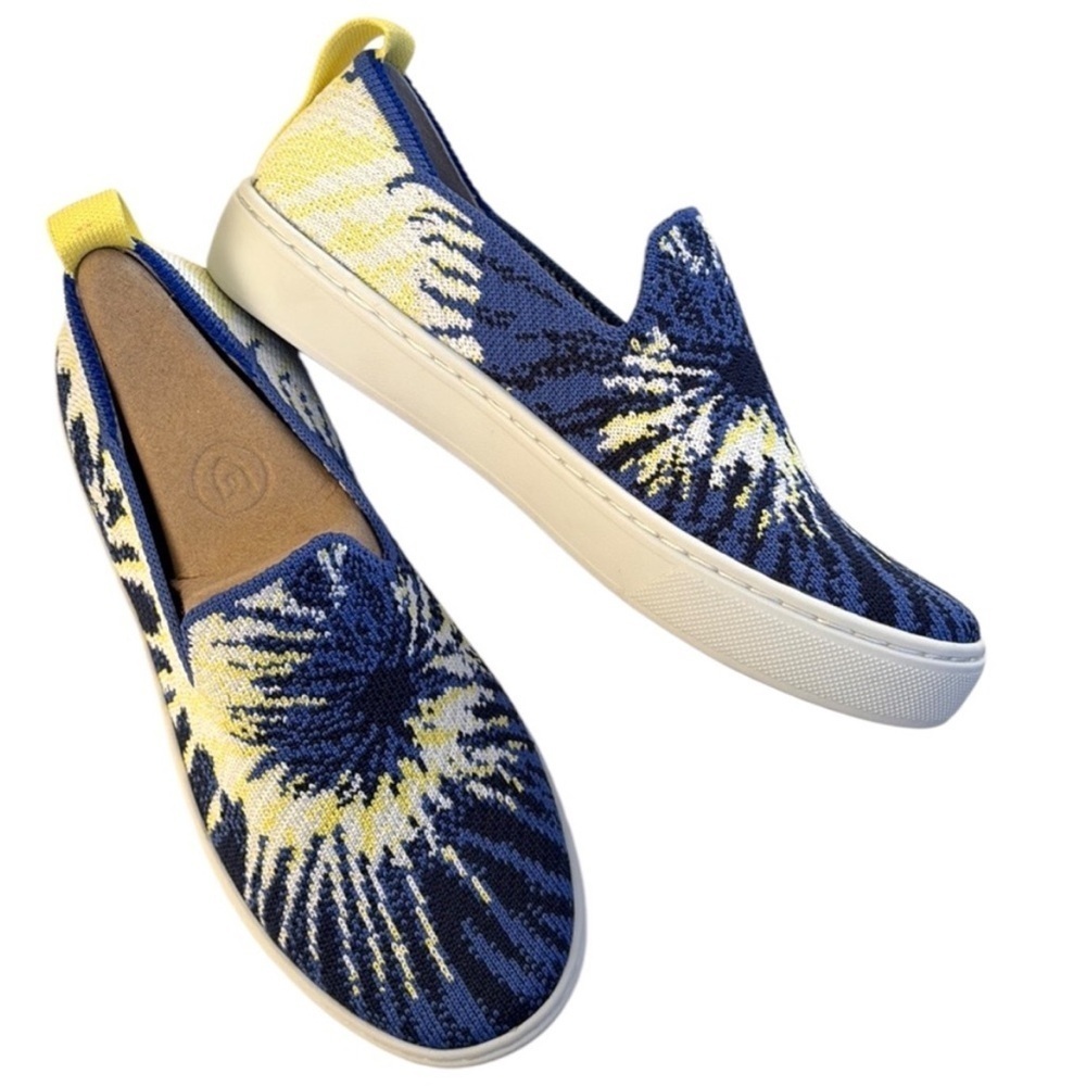 NEW Rothy's Blue Burst Slip-In Sneakers Girls Size 2